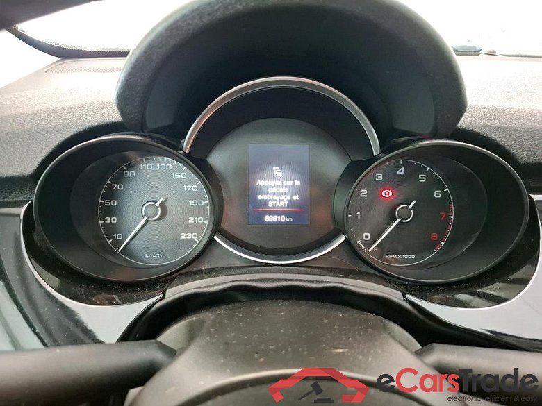 FIAT 500X / 2018 / 5P / SUV 1.0 FFly T T3 120ch Cross #6