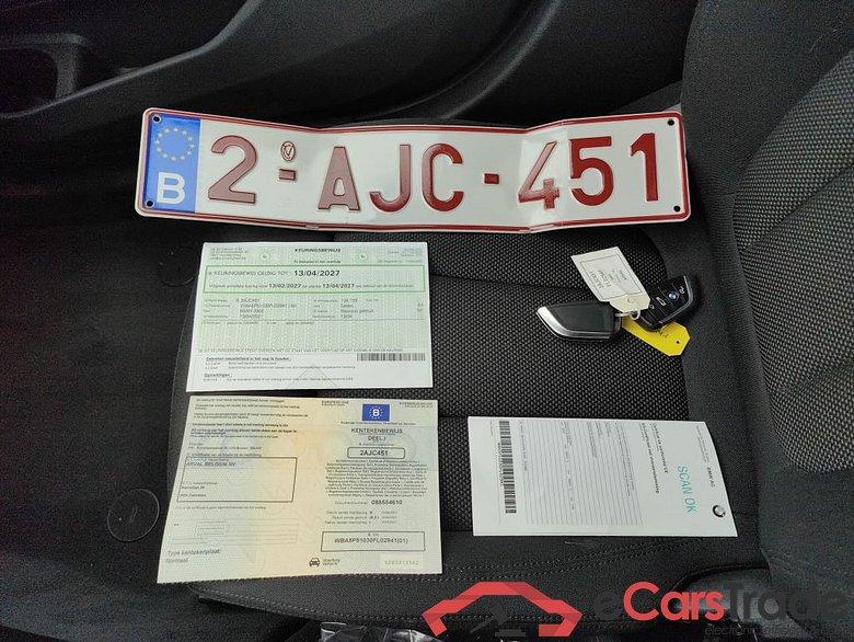 BMW 3 Reeks Berline 330e (215 kW) 4d #4