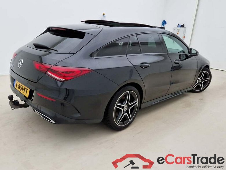 MERCEDES-BENZ CLA-klasse Shooting Brake 180 d Bns Sol. AMG AUT. #2