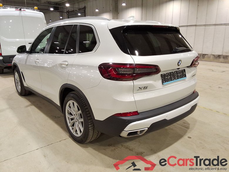 BMW X5 - 2018 3.0A xDrive45e PHEV #2