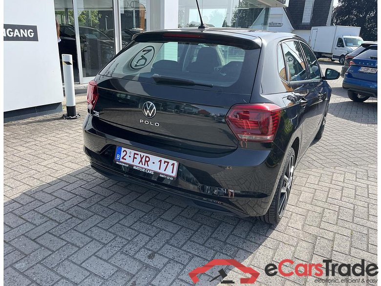 VOLKSWAGEN Polo Polo Comfortline 1.0 70 kW (95 ch) 5 vitesses manuel #6