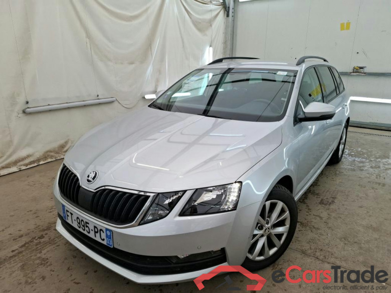 Octavia Combi Business 1.5 TSI 150CV BVA7 E6 #1