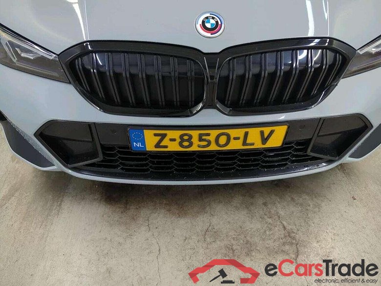 BMW 3-serie 330 #4