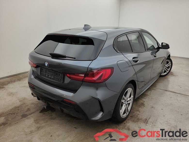 BMW 1 Reeks Hatch 118iA (100 kW) 5d #2