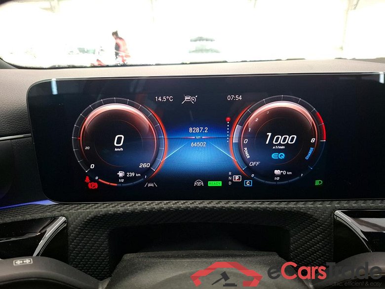 MERCEDES-BENZ Classe A Compact / 2018 / 5P / Berline A 250 e Style Line 8G-DCT #6