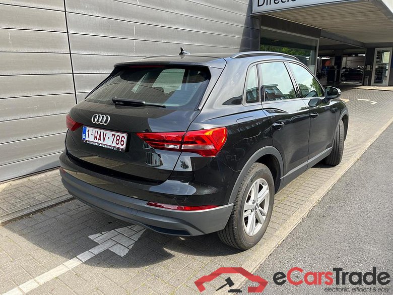 AUDI Q3 35 TDI Aut. LED Virtual Leather Navi Klima PDC ... #4