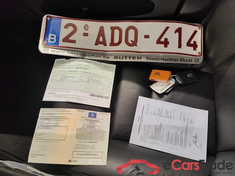 Volvo XC60 D4 120kW Geartronic Momentum Pro 5d #4