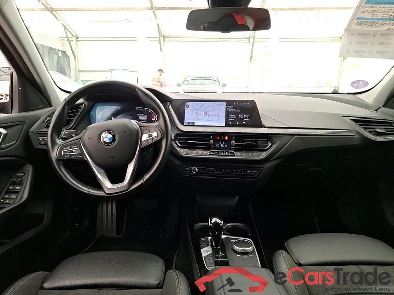 Série 1 Berline 118 i Edition Sport 1.5 135CV BVA7 E6d #5