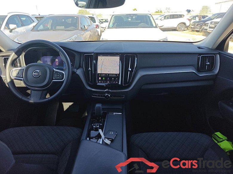 VOLVO XC60 / 2017 / 5P / todoterreno 2.0 B4 D Core Auto #3