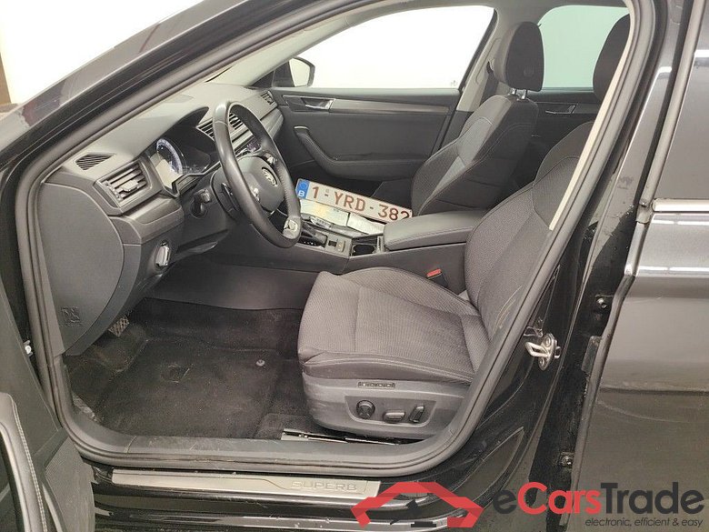 Skoda Superb Combi 1.6 CRTDI 88kW DSG7 Style 5d #3