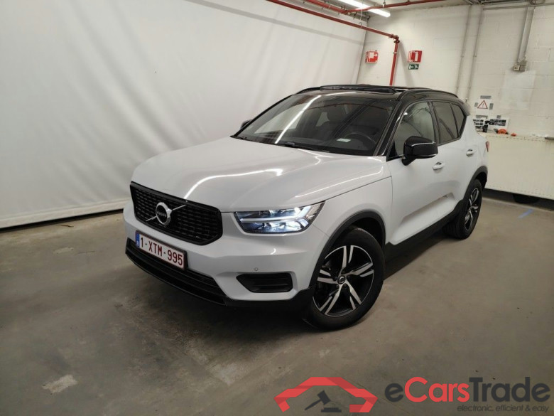 Volvo XC40 D3 R-Design 5d #1