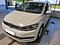 preview Volkswagen Touran #0