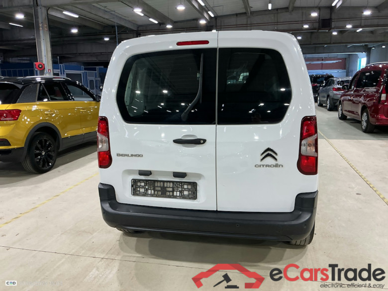 CITROAu2039N BERLINGO 1.2 PURETECH 110 S-S M LIGHT CLUB #5