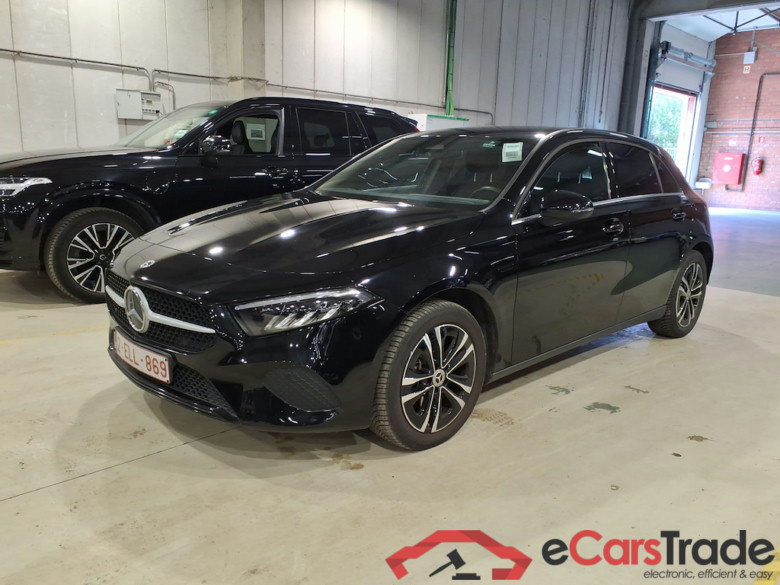 MERCEDES-BENZ A-CLASS 1.3 A 250 E BUSINESS LINE DCT