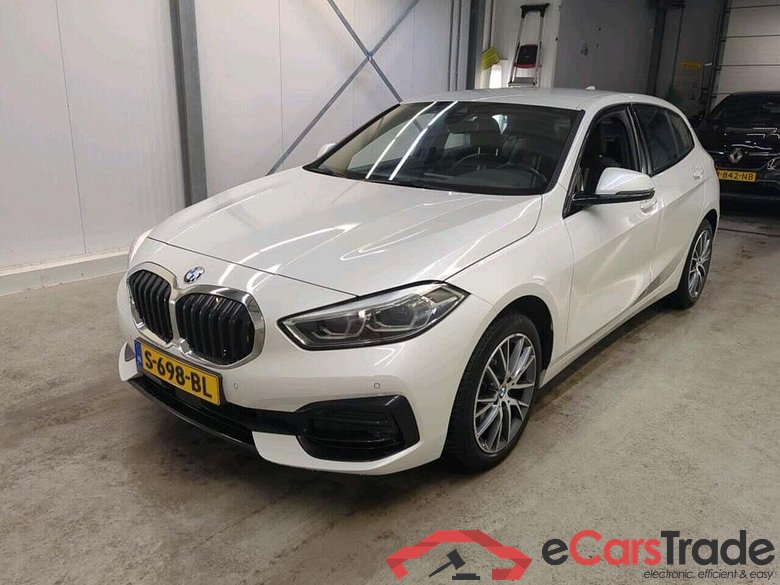 BMW 1-serie 118i Intro Ed. #1