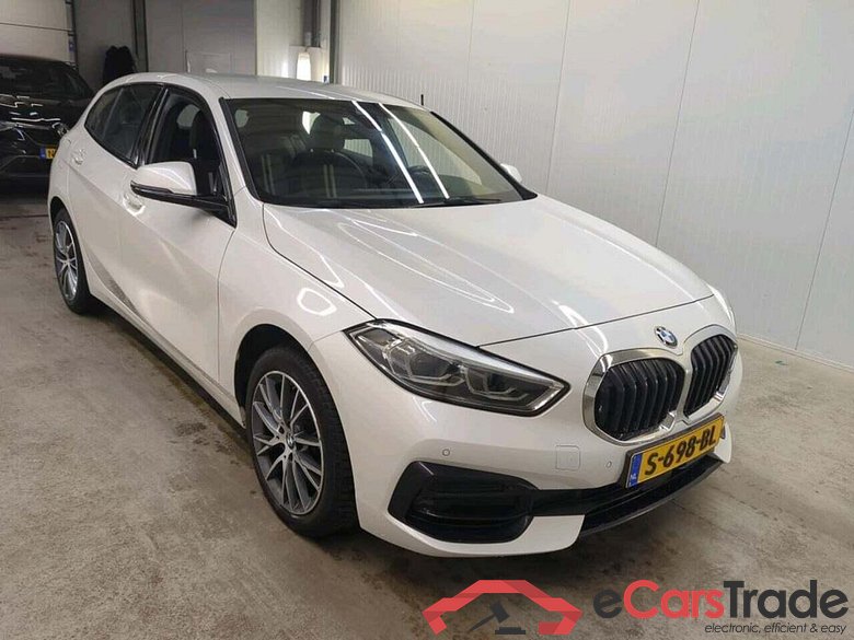 BMW 1-serie 118i Intro Ed. #5