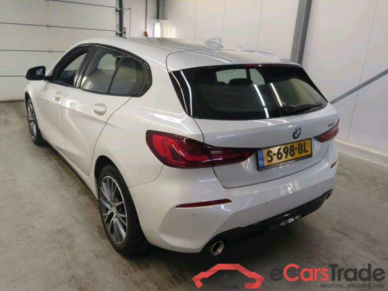 BMW 1-serie 118i Intro Ed. #6