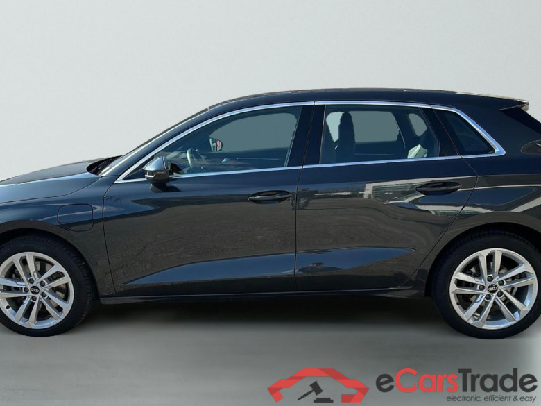 Audi A3 Sportback 40 TFSIE 204 S TRONIC 6 BUSINESS LINE #4