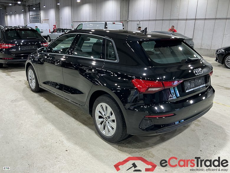 AUDI A3 SPORTBACK 1.4 40 TFSI E S TRONIC SPORTB ATTRACTION #3
