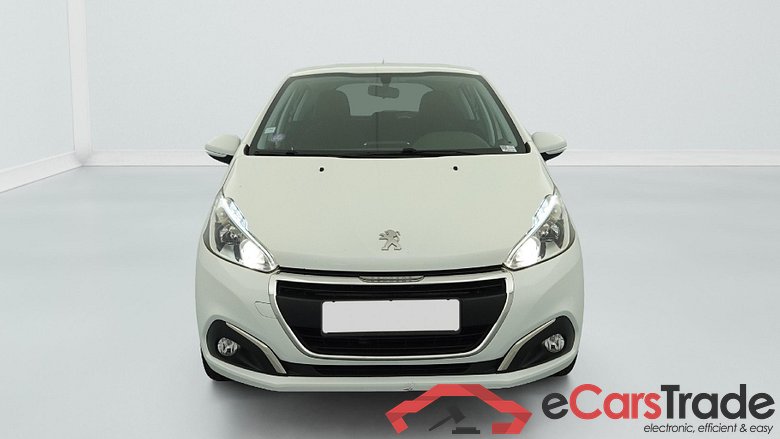 Peugeot 208 PURETECH 82CH S&S BVM5 ACTIVE BUSINESS #2