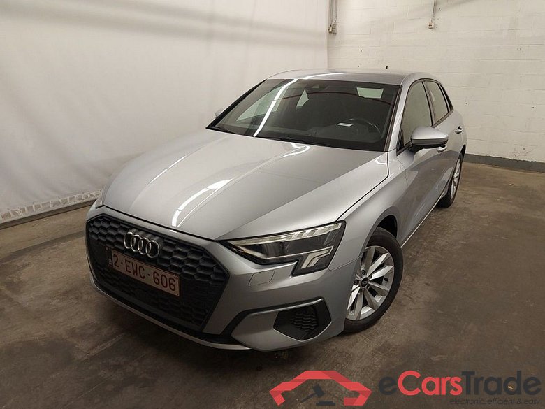 Audi A3 Sportback 1.0 30 TFSi 81kW S tronic Attraction BE 5d #1