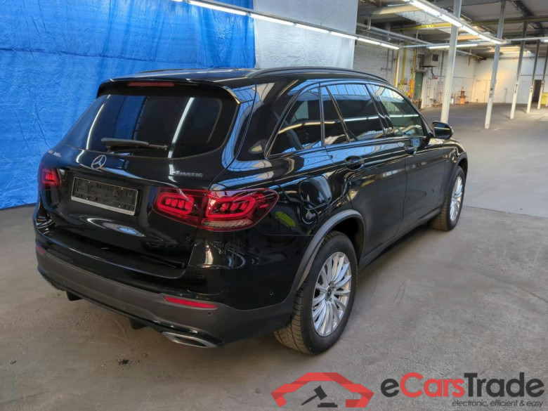 GLC -Klasse GLC 300 e 4Matic (253.953)AMG 2.0 AMG Line 235KW AT9 E6d #2