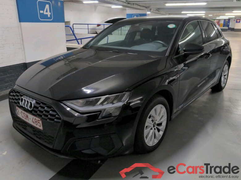 AUDI A3 1.4 40 TFSI E S TRONIC SPORTB ATTRACTION #1