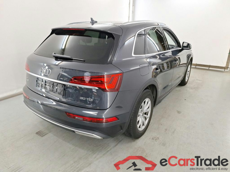 AUDI Q5 2.0 30 TDI S TRONIC BUS. ED. ATTRACTION #4