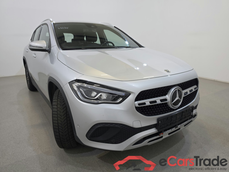 Mercedes GLA 200d Aut. LED-Xenon Widescreen Navi 1/2 Sport-Leather KeylessGo Klima PDC ... #3
