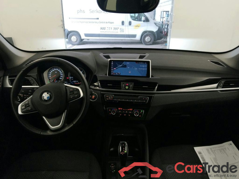 BMW X1 / 2019 / 5P / todoterreno sDrive18dA Corporate #3