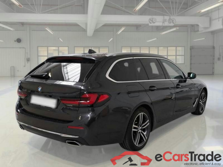 BMW SERIE 5 / 2020 / 5P / STATION WAGON 520D XDRIVE LUXURY AUTO MH48V TOURING #2