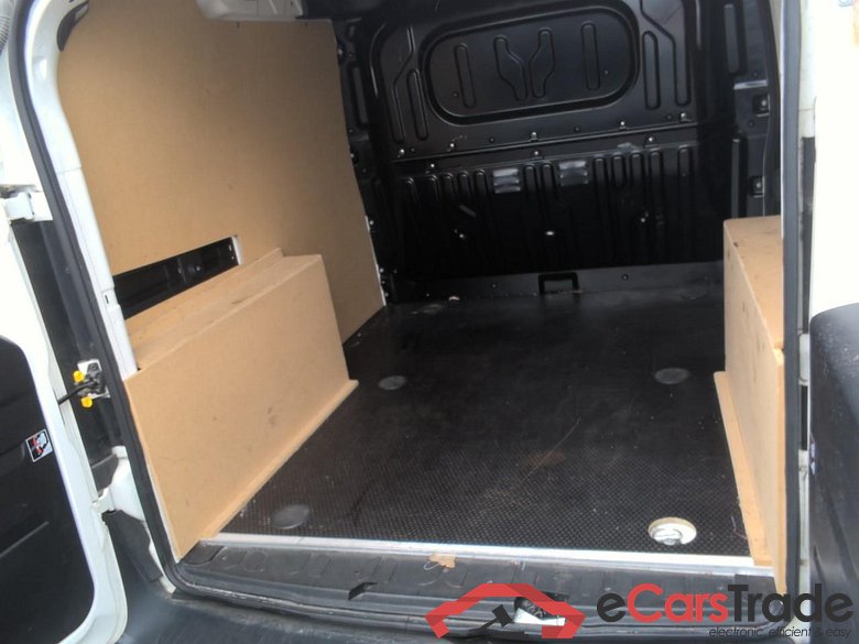 DOBLO CARGO 1.6MJT 90 SX KL TO #5