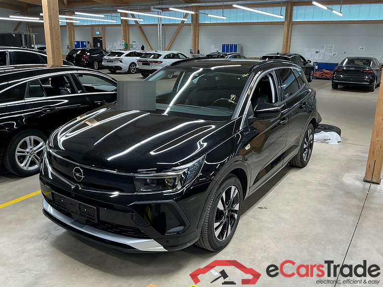 Grandland X Ultimate Plug-in-Hybrid 1.6 Turbo 165KW AT8 E6d