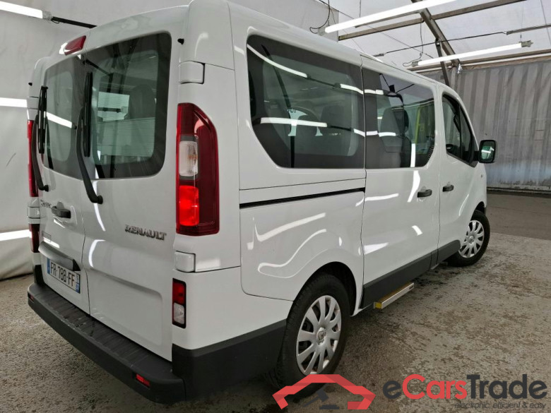 RENAULT Trafic / 2019 / 4P / Combi Zen L1 dCi 120 S&S - 8 pl / RAMPE TPMR #3