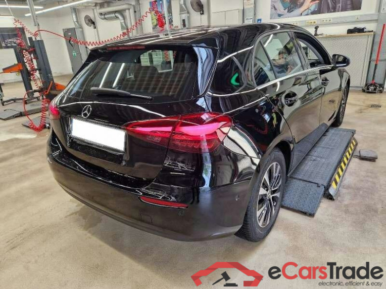 Mercedes-Benz A (BM 177)(03.2018->) DE - LimS5 A 180 EU6e, (Facelift) 2024 - 2026 #3