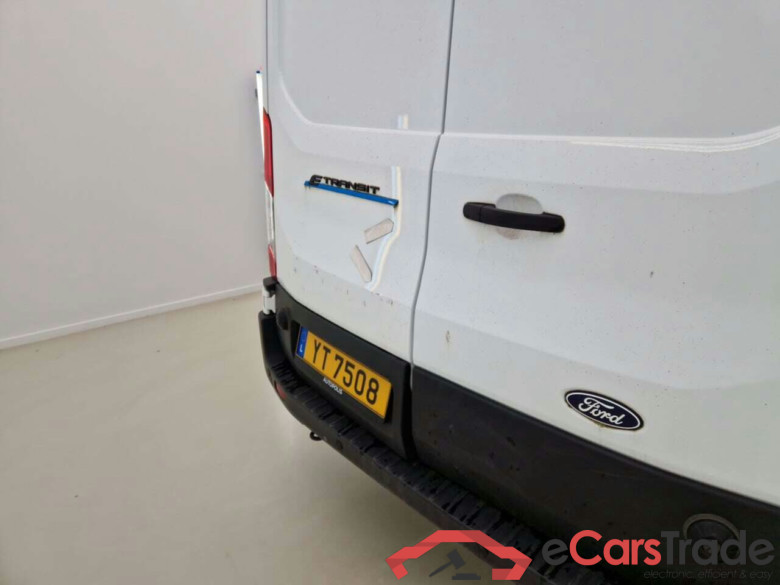 FORD TRANSIT 68KWH ELECTRIC TREND #5