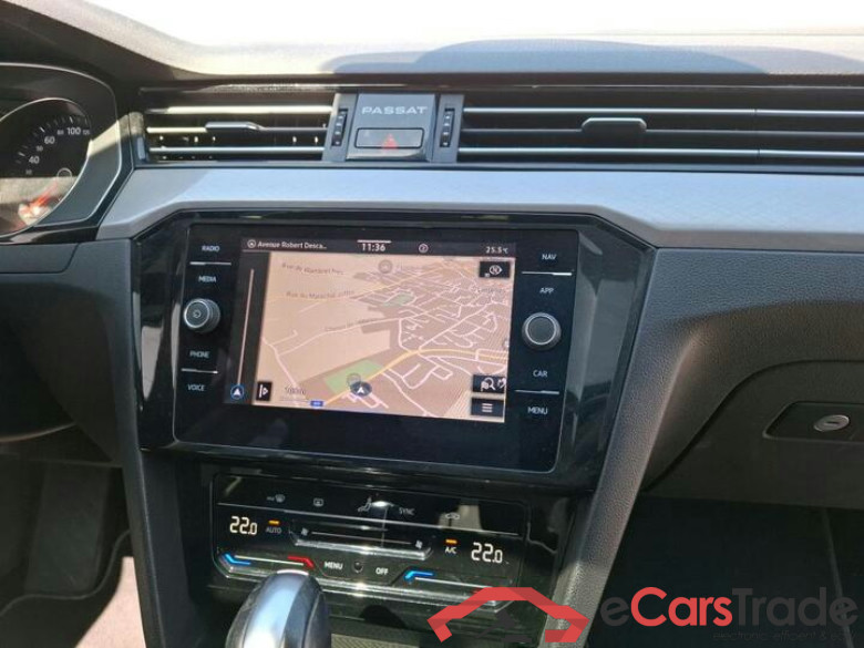 Volkswagen Passat Variant 2.0 TDI 150Hp Aut. LED Pano ACC Navi Sport-Seats KeylessGo Camera Klima PDC ... #6
