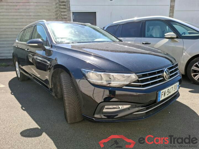 Volkswagen Passat Variant 2.0 TDI 150Hp Aut. LED Pano ACC Navi Sport-Seats KeylessGo Camera Klima PDC ... #2