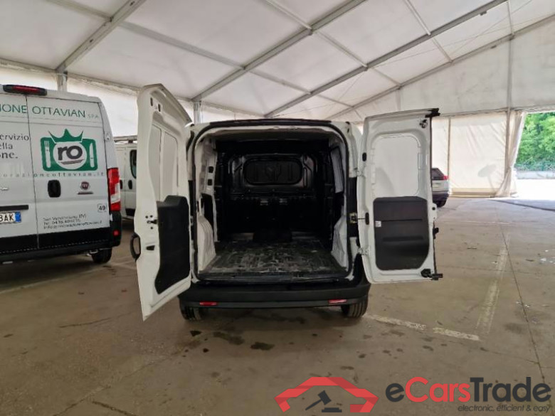 FIAT DOBLÒ CARGO / 2014 / 4P / VETT. FURGONATA 1.6 MULTIJET 16V 105CV SX EURO 6 #5