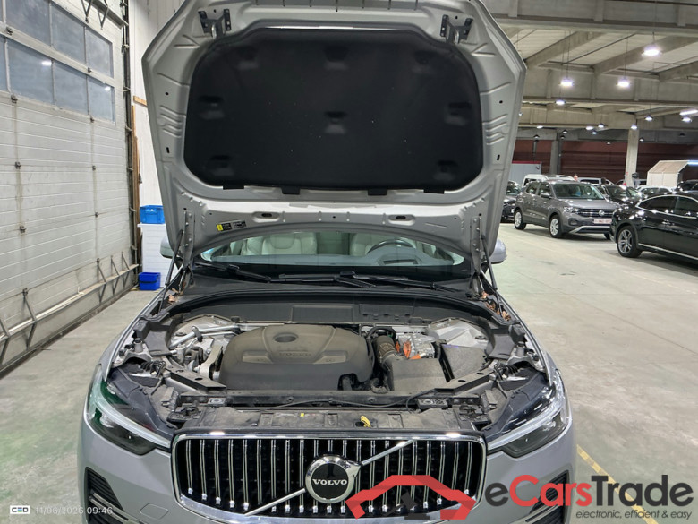 VOLVO XC60 2.0 T6 RECHARGE GEARTR INSCRIPTION EXPR. #5