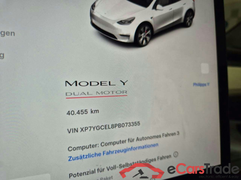 Tesla Model Y 75KWH Performance #4