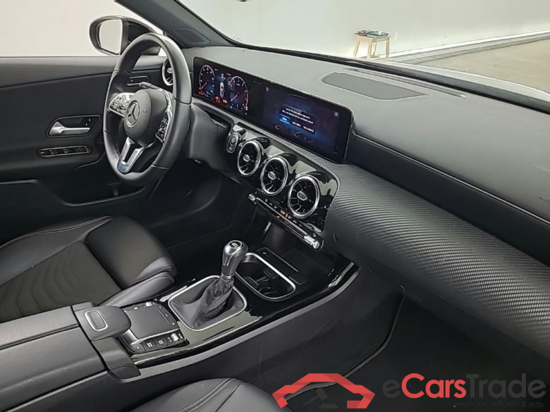 MERCEDES-BENZ A-klasse A 180 Business Solution 5D 100kW #6
