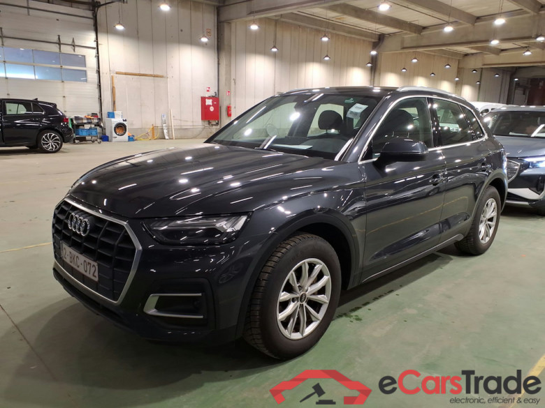 AUDI Q5 2.0 30 TDI S TRONIC BUSINESS EDITION #1