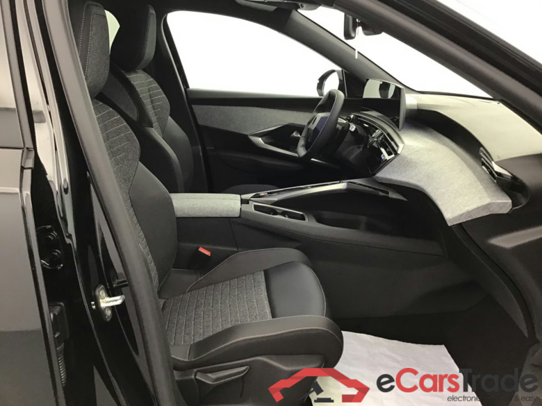 Peugeot 3008 Allure 1.2 Gasoline 147hp #6