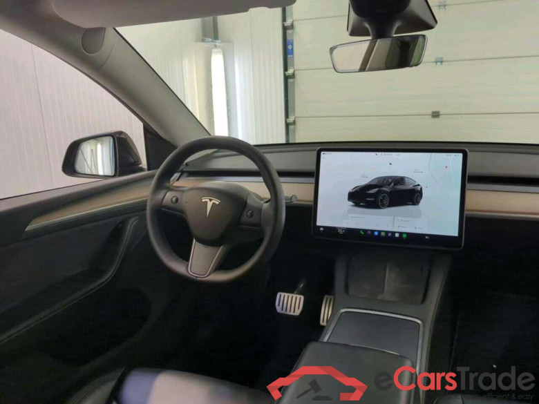 Tesla Model Y PerformanceAWD 75kWh #3