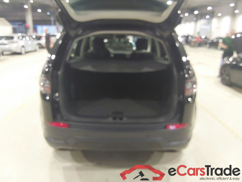 LAND ROVER DISCOVERY SPORT 2.0 D165 #2