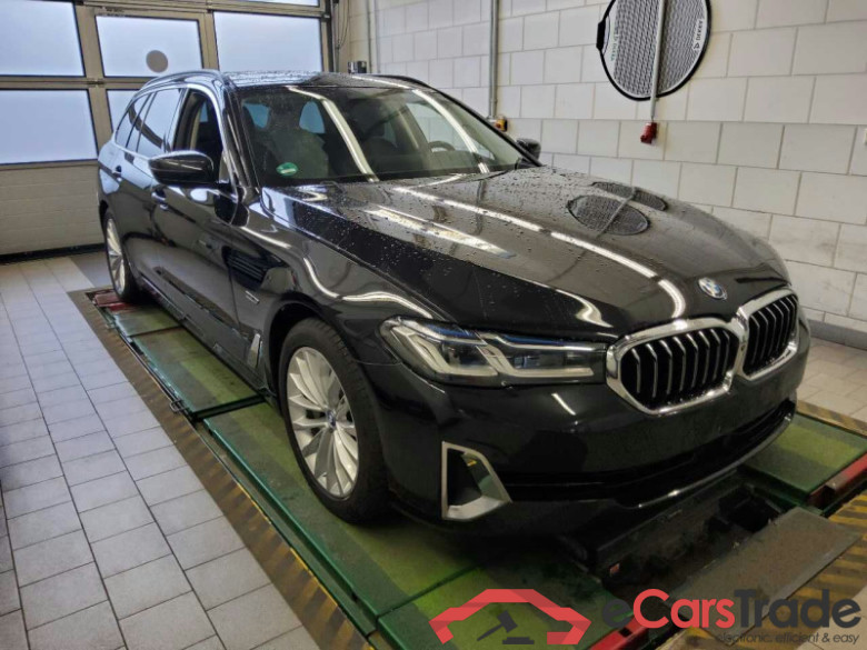 BMW 5 Touring (G31)(2017->) DE - Kb5 530 e EU6d, xDrive Luxury Line OPF, (Facelift) 2020 - 2024 #2