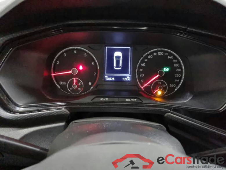 VOLKSWAGEN T-CROSS / 2019 / 5P / SUV 1.0 TSI 81KW STYLE DSG #4