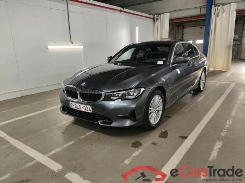 BMW 3 Reeks Berline 3 Reeks Berline 320e (150 kW) (PHEV) 150kW/204pk  4D/P Auto-8 #1