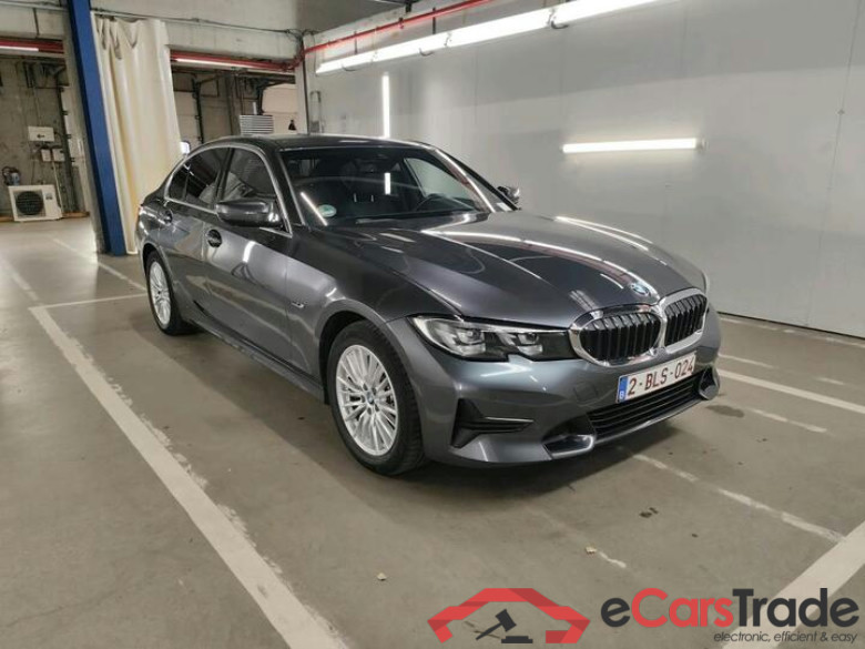 BMW 3 Reeks Berline 3 Reeks Berline 320e (150 kW) (PHEV) 150kW/204pk  4D/P Auto-8 #2